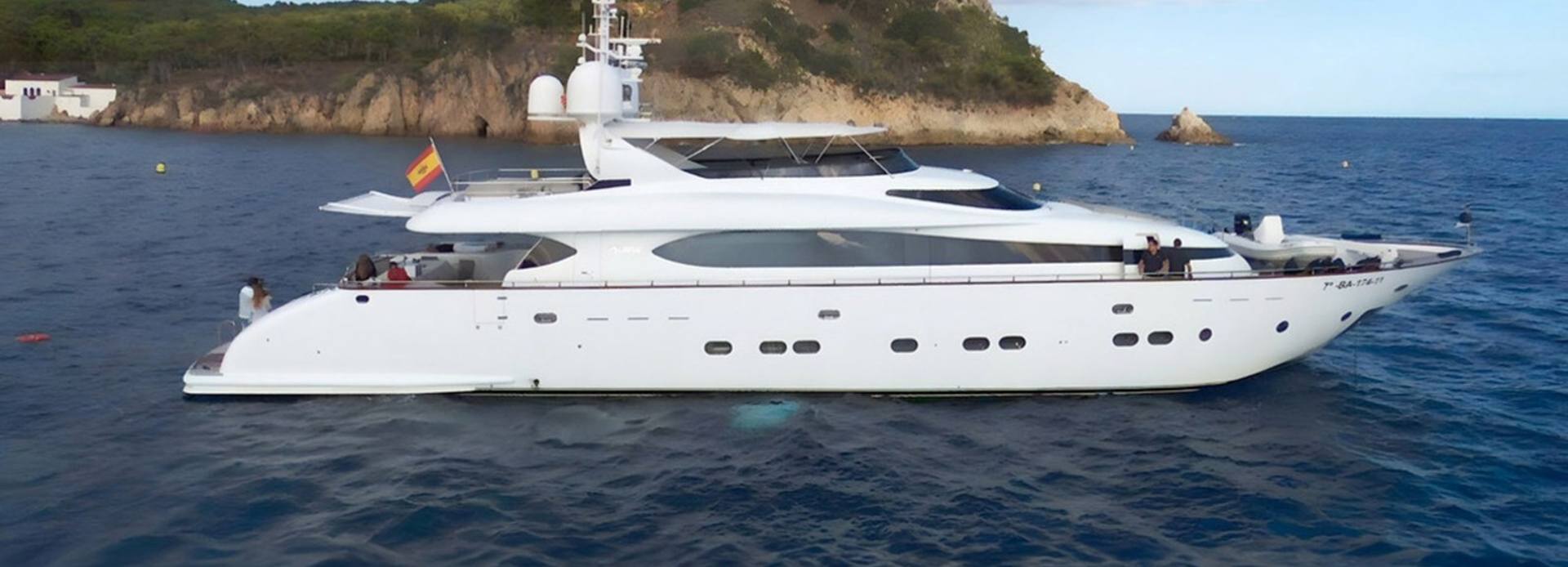 Balandrau yacht, Maiora