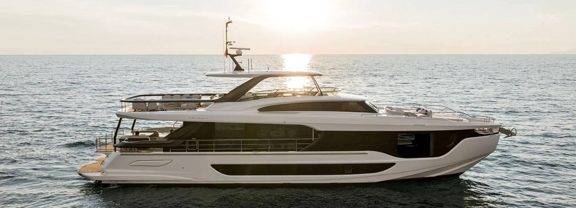 Breeze yacht, Azimut