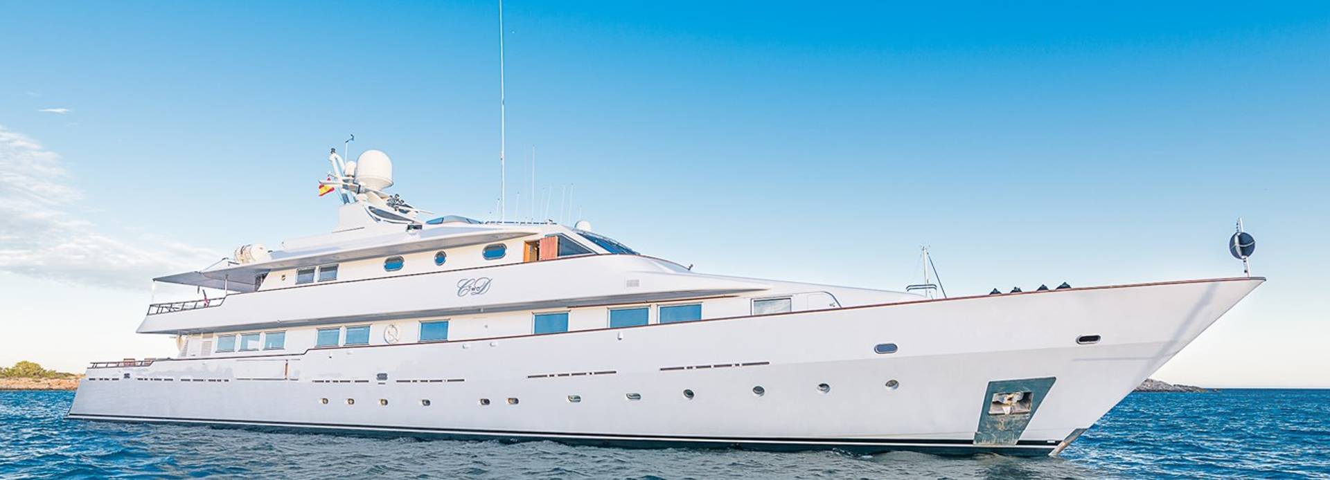 Eleftheria yacht, Cantieri Navali Nicolini