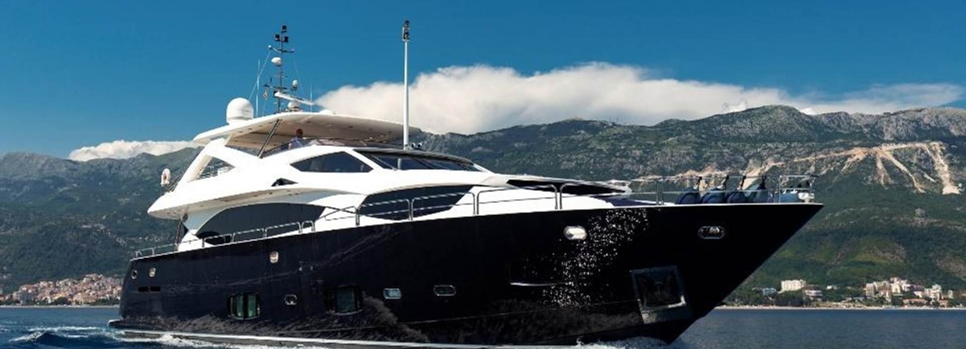 Round Midnight yacht, Sunseeker