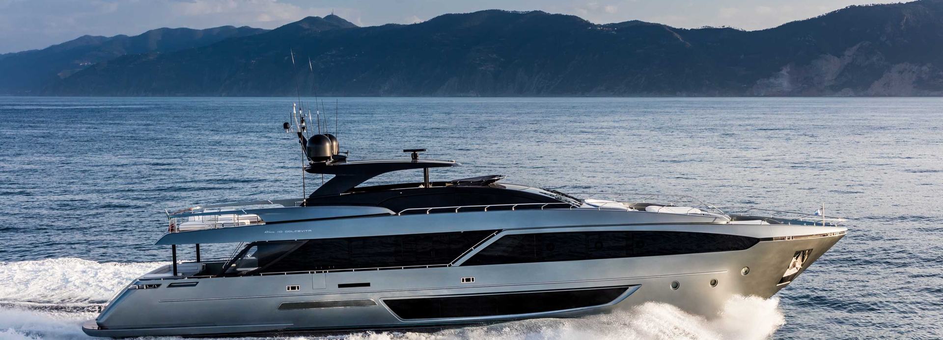 Panacea yacht, Riva