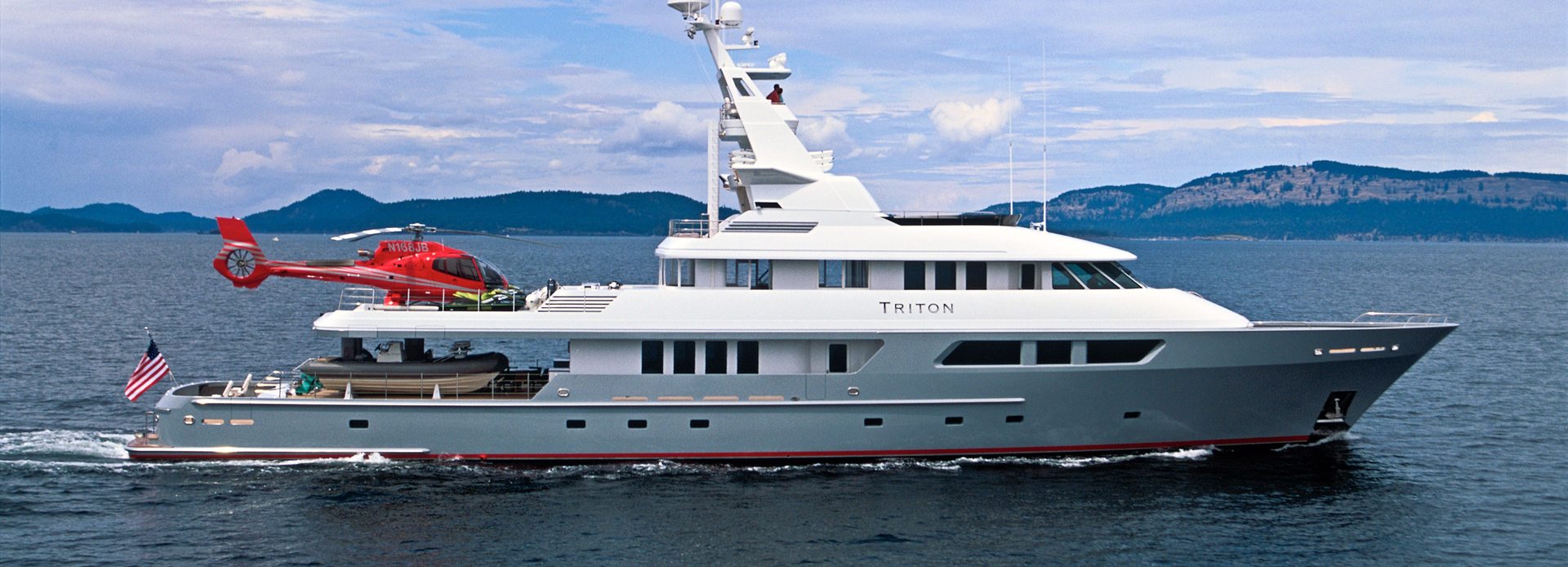 Triton yacht, Delta Marine