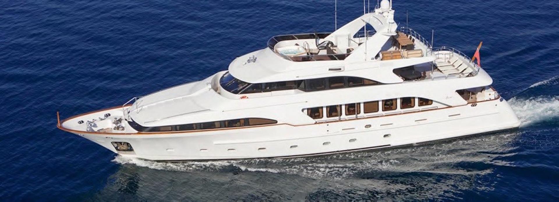 Friendship yacht, Benetti