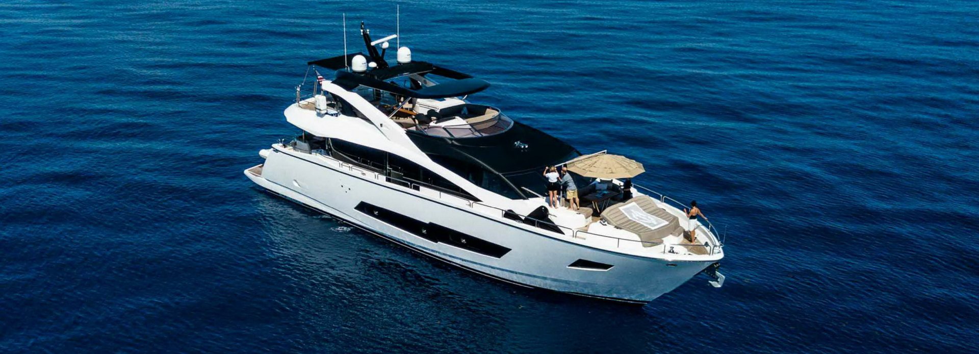 Aqua Vista yacht, Sunseeker