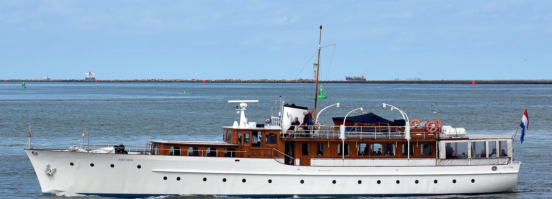 Piet Hein yacht, De Vries Lentsch