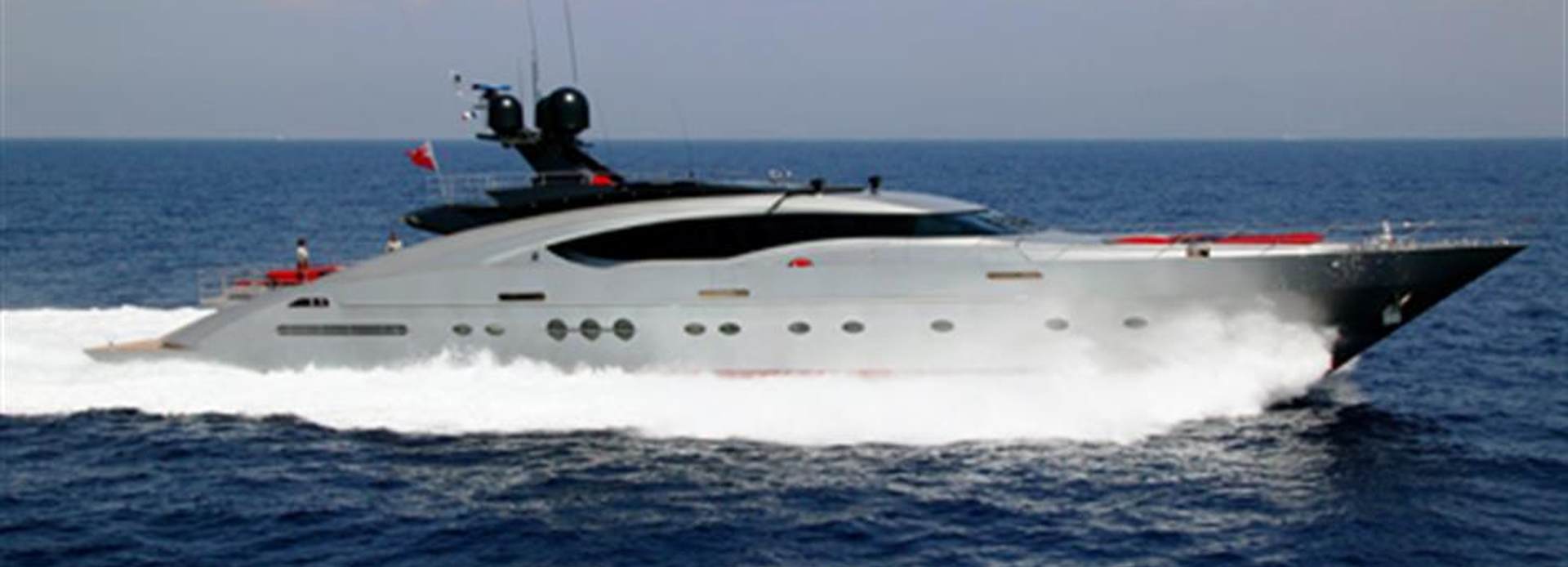 Dragon yacht, Palmer Johnson