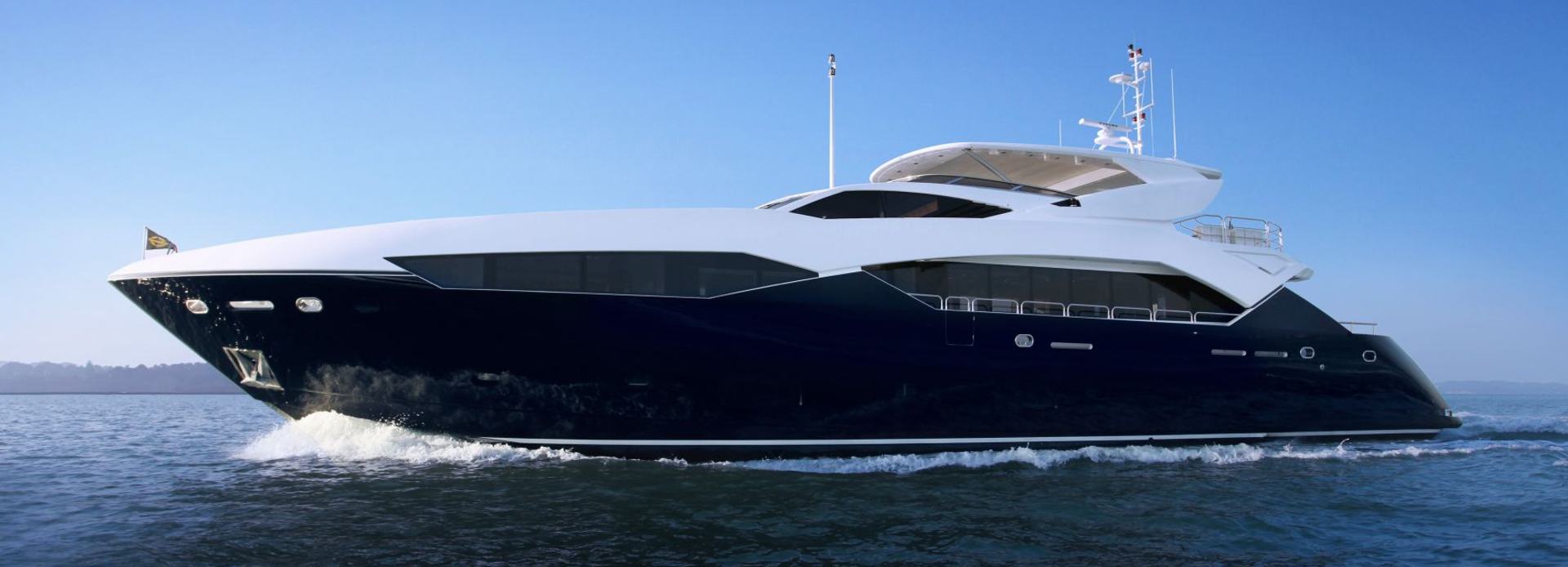 M5 yacht, Sunseeker