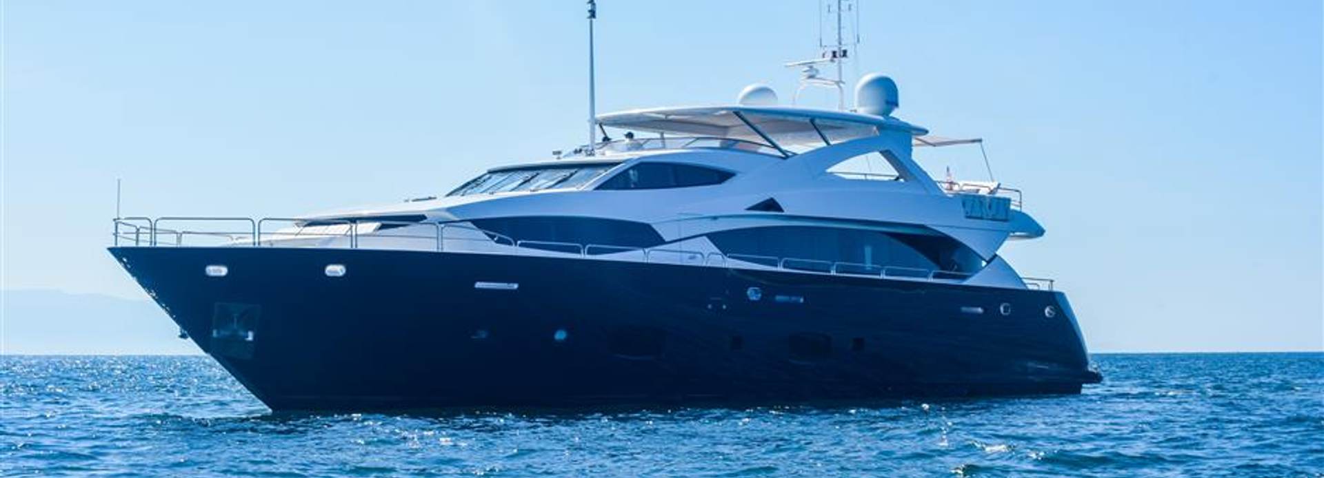 Leda yacht, Sunseeker