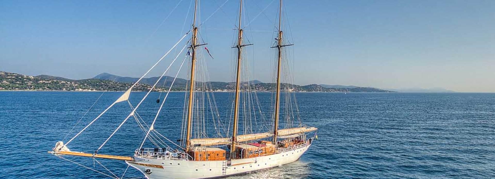 Trinakria yacht, Weiner Werft