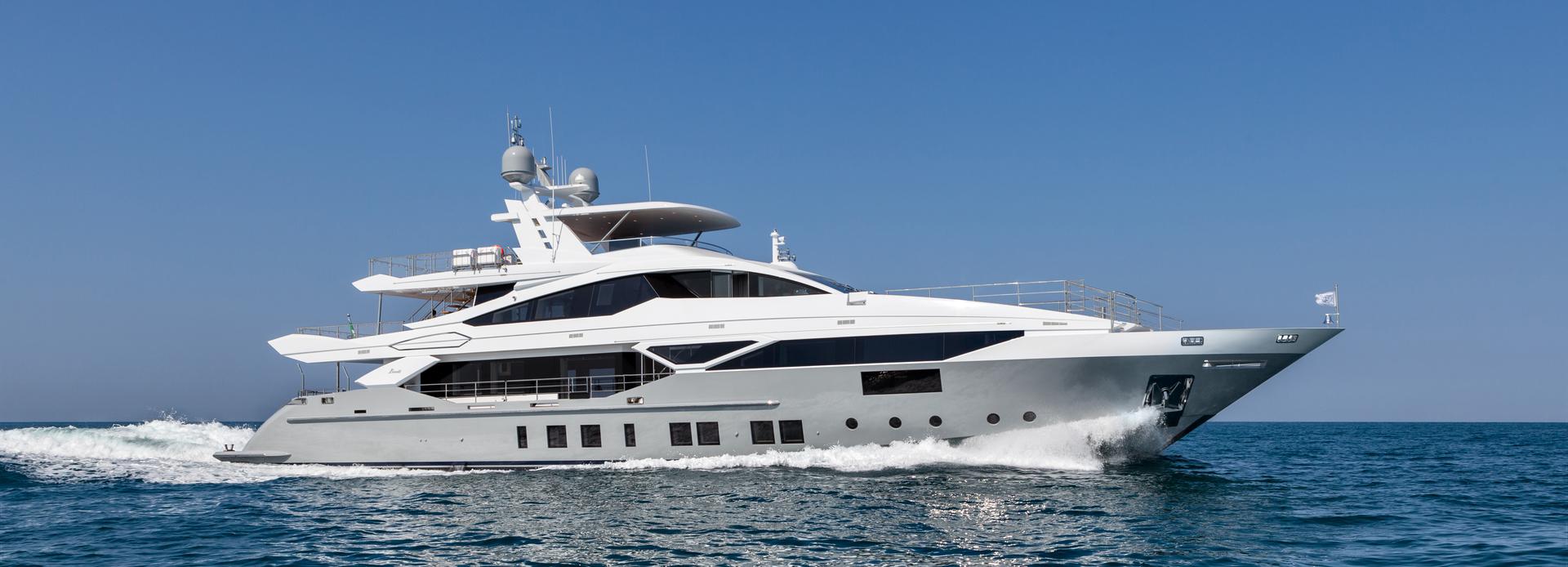 H yacht, Benetti