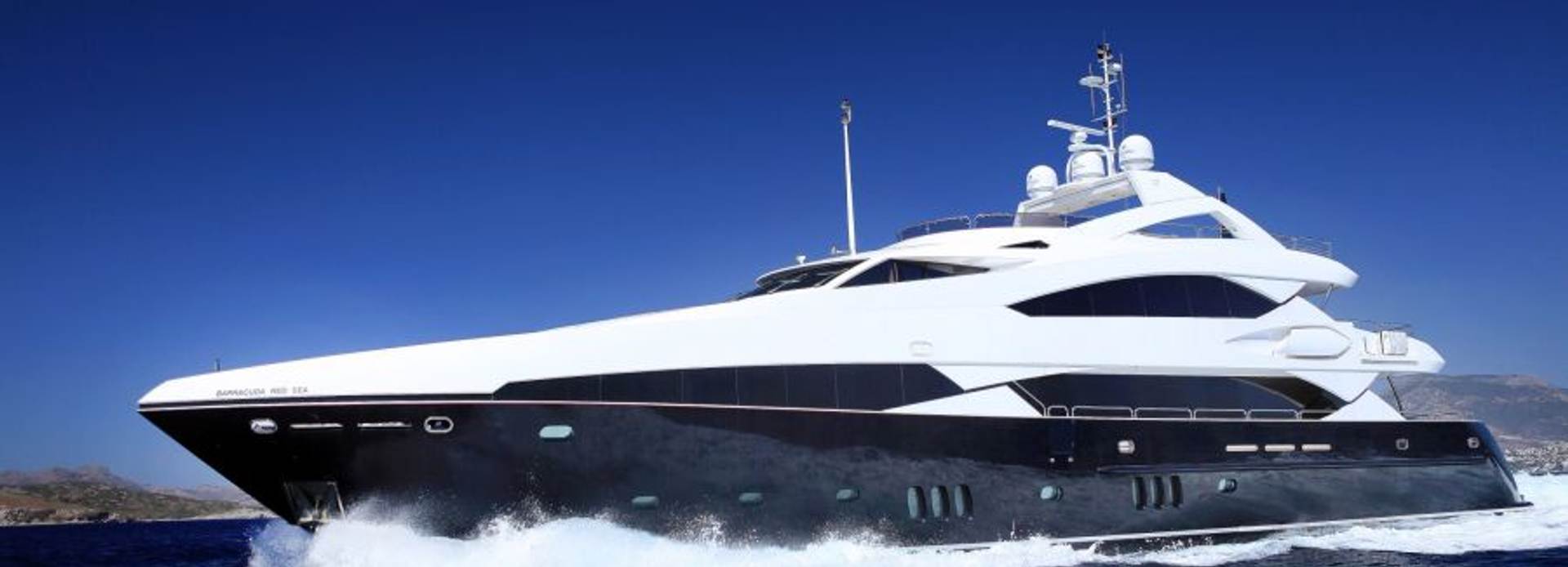 Andromeda yacht, Sunseeker
