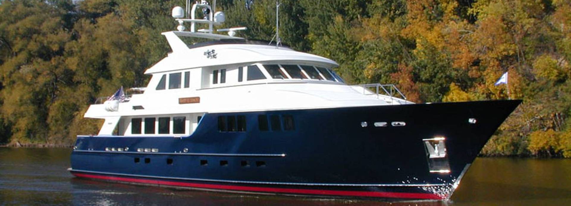 Destination yacht, Burger Boat