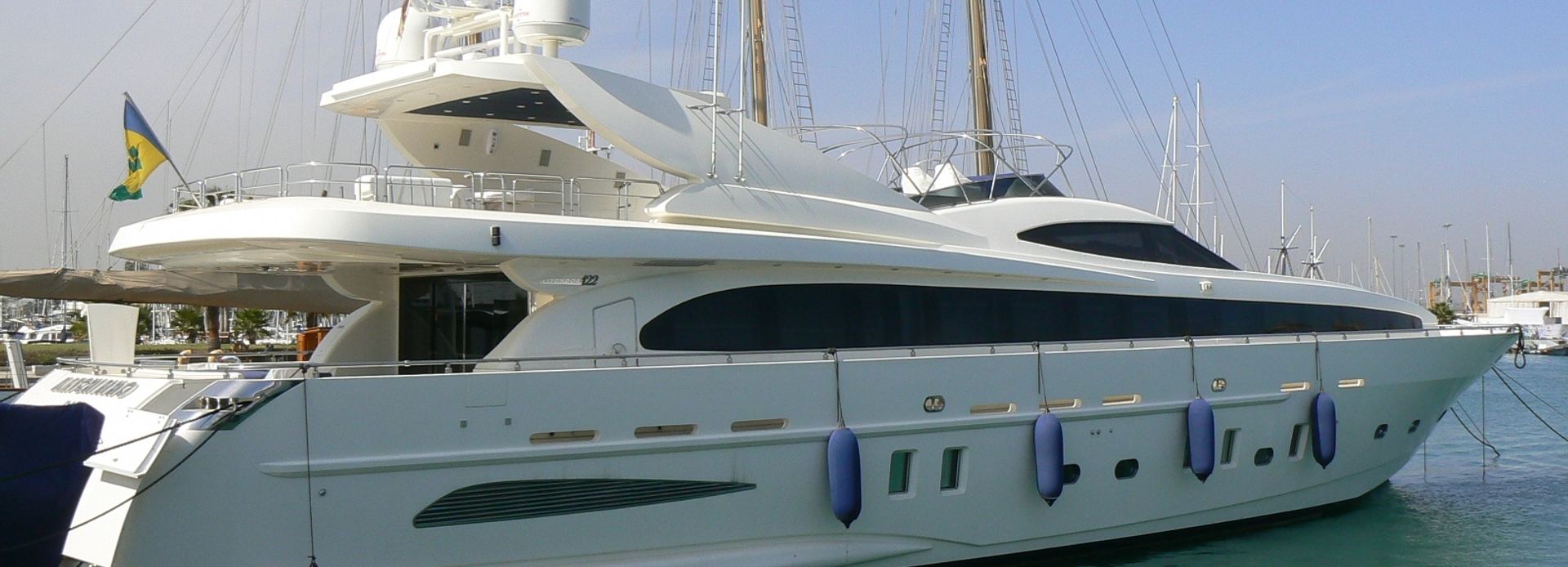 Matchinho Bis yacht, Astondoa