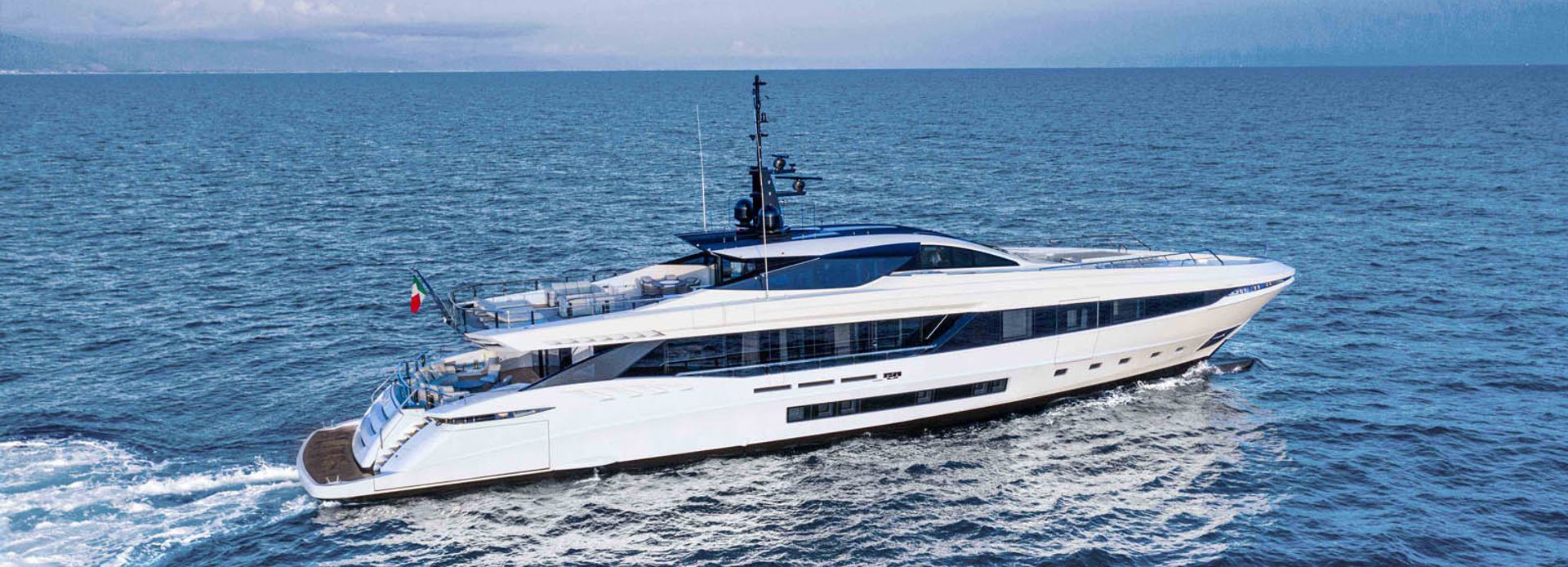 Nana II yacht, Mangusta