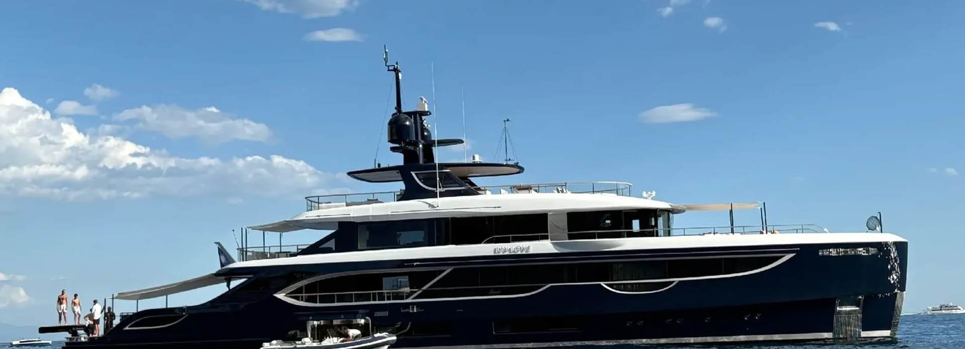 Liv Love yacht, Benetti