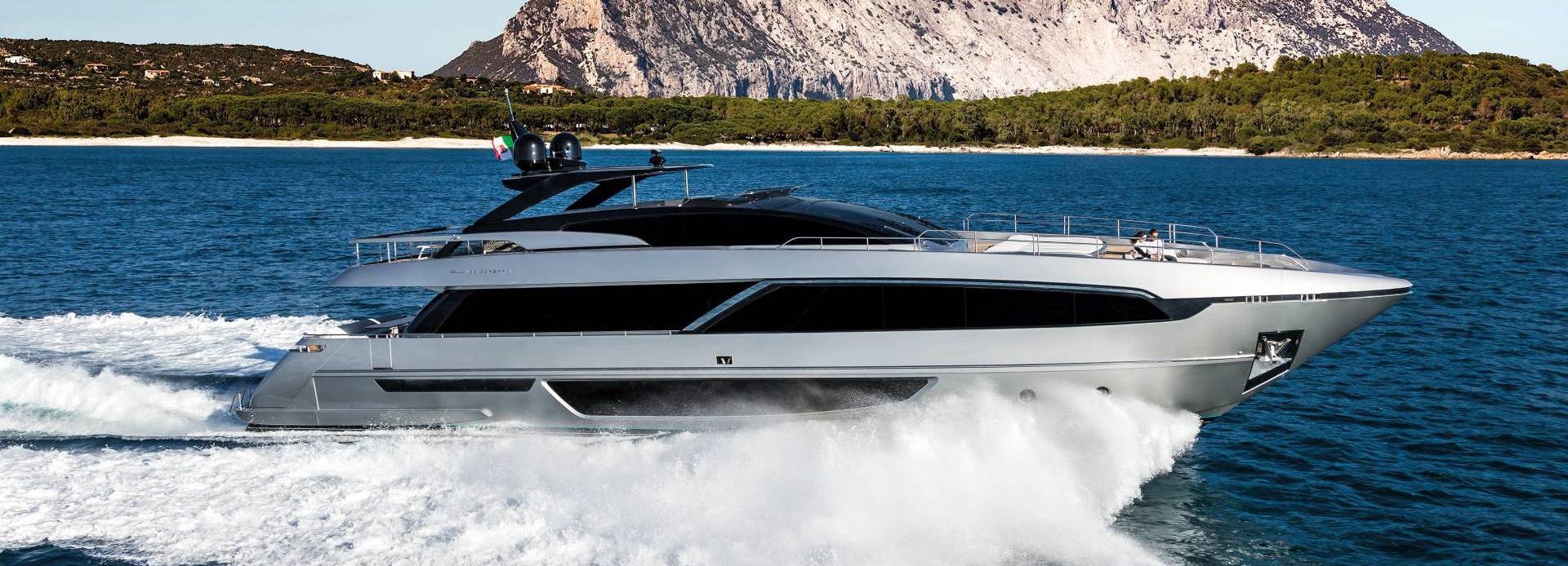 Nikita yacht, Riva