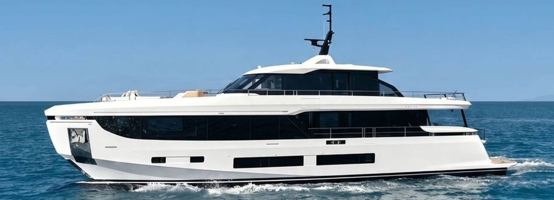 Come Together yacht, Azimut