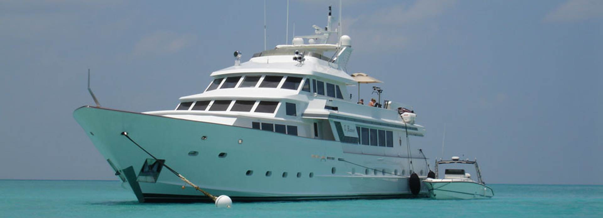 Galaxy Zibo yacht, Broward