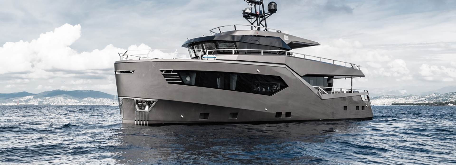 Rock V yacht, Evadne Yachts