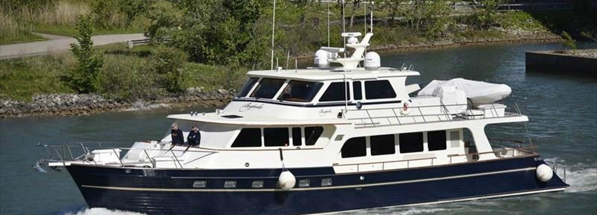 Dis Is It yacht, Marlow