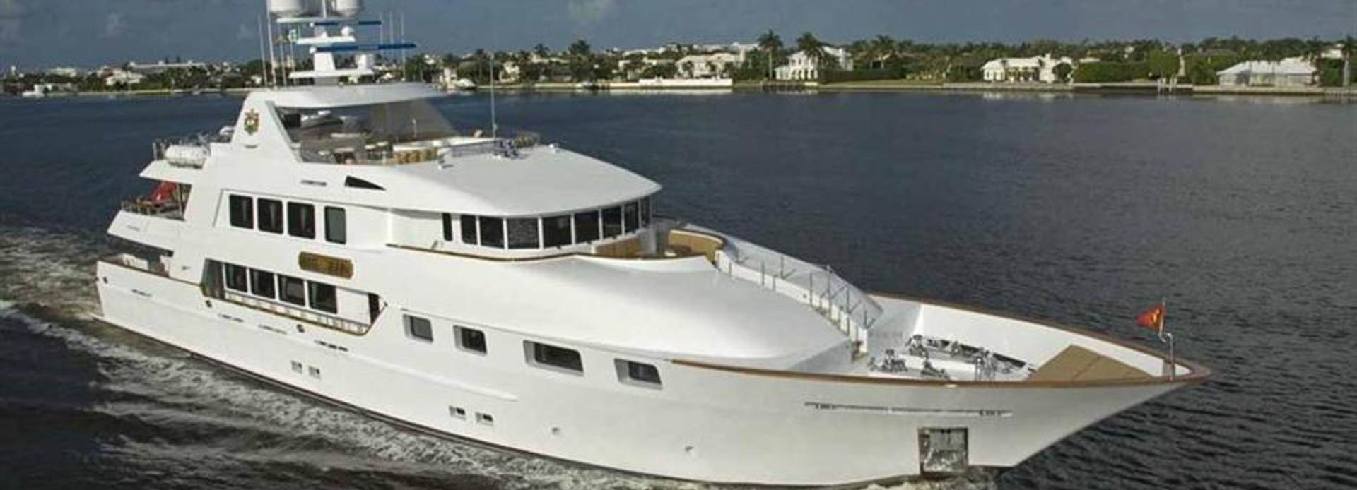 Aquasition yacht, Trinity Yachts