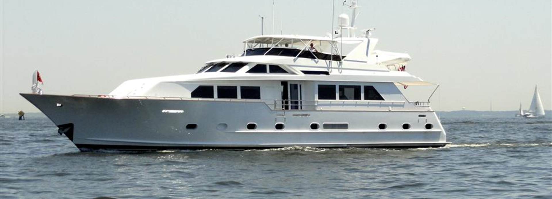 Impulse yacht, Broward