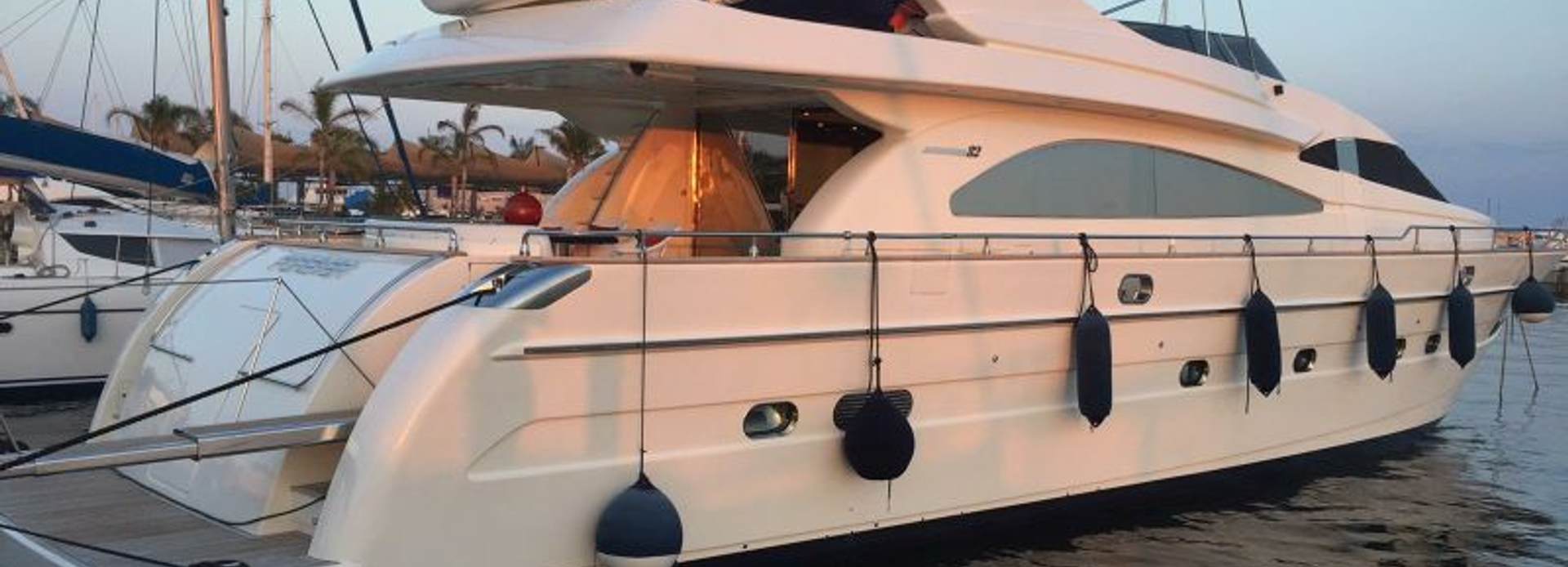 Forever yacht, Astondoa