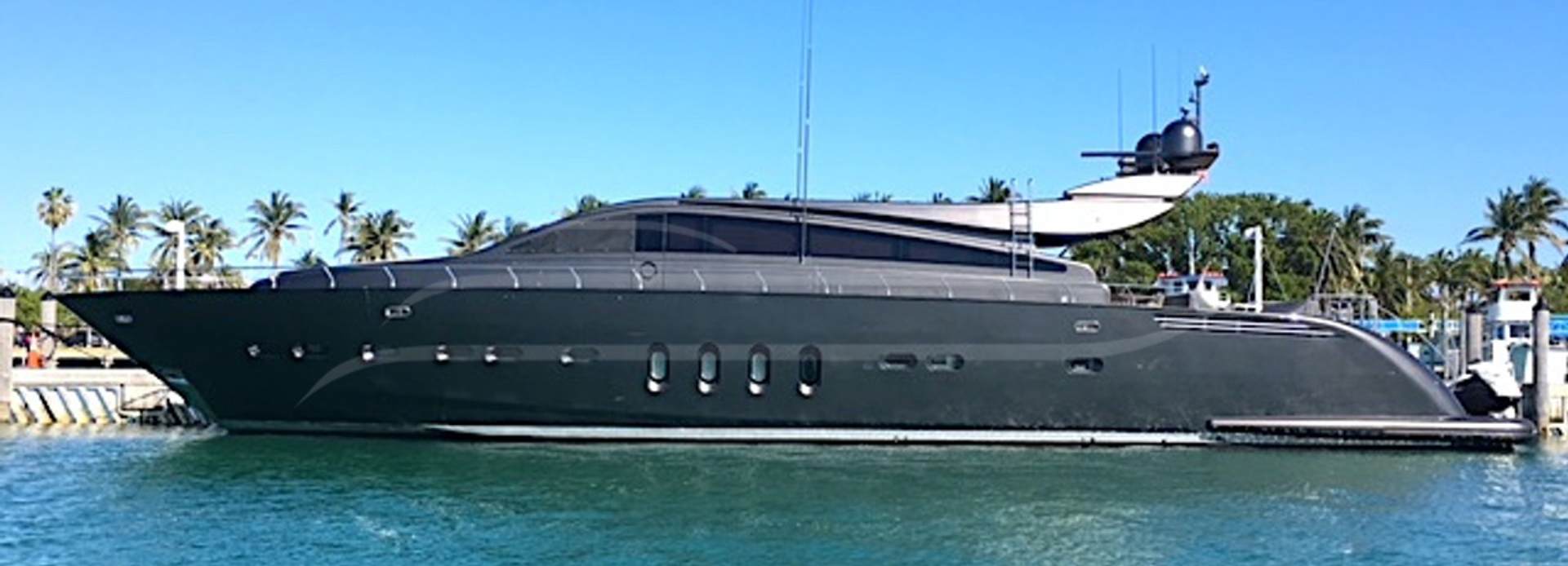 Dark Knight yacht, Leopard