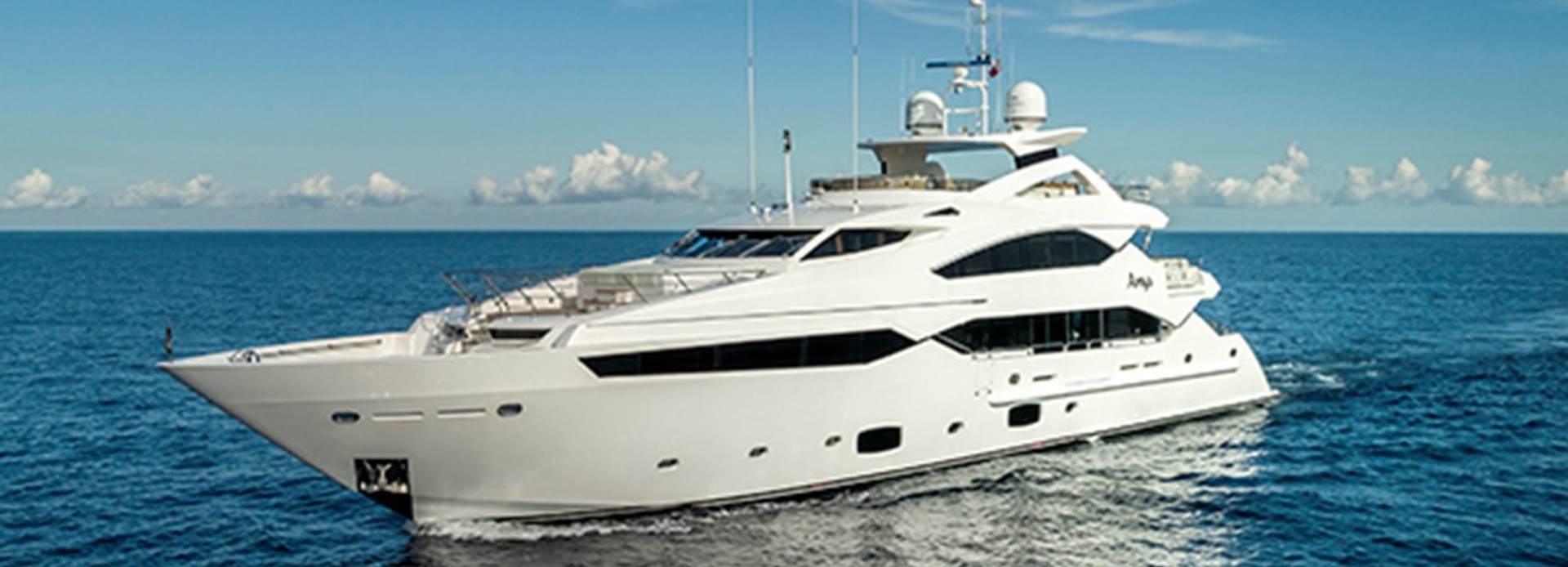 Anya yacht, Sunseeker