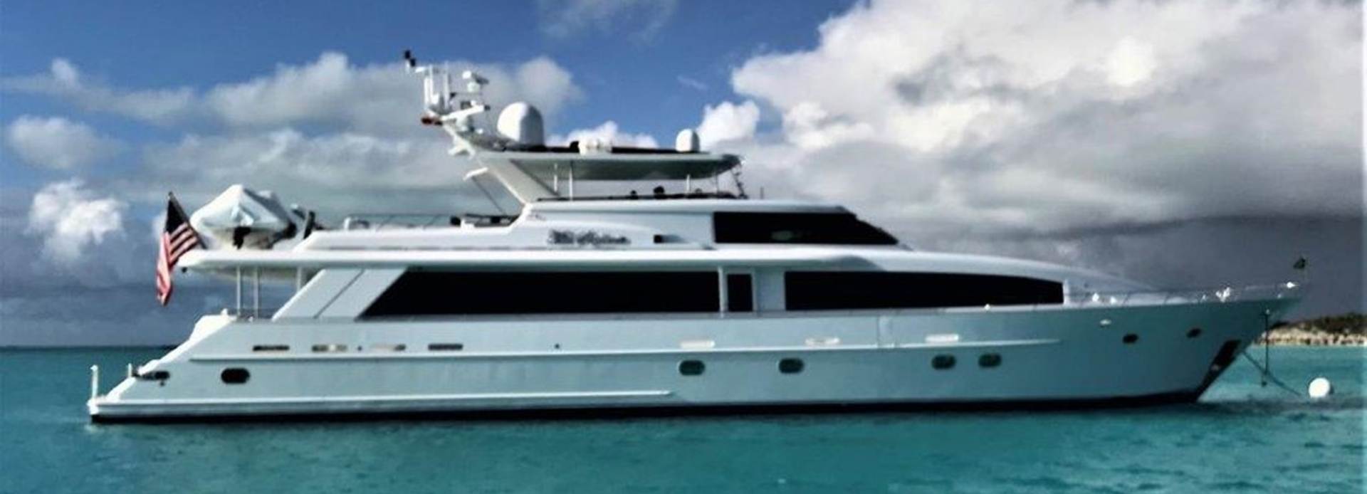 Wire We Here yacht, Crescent  Yachts