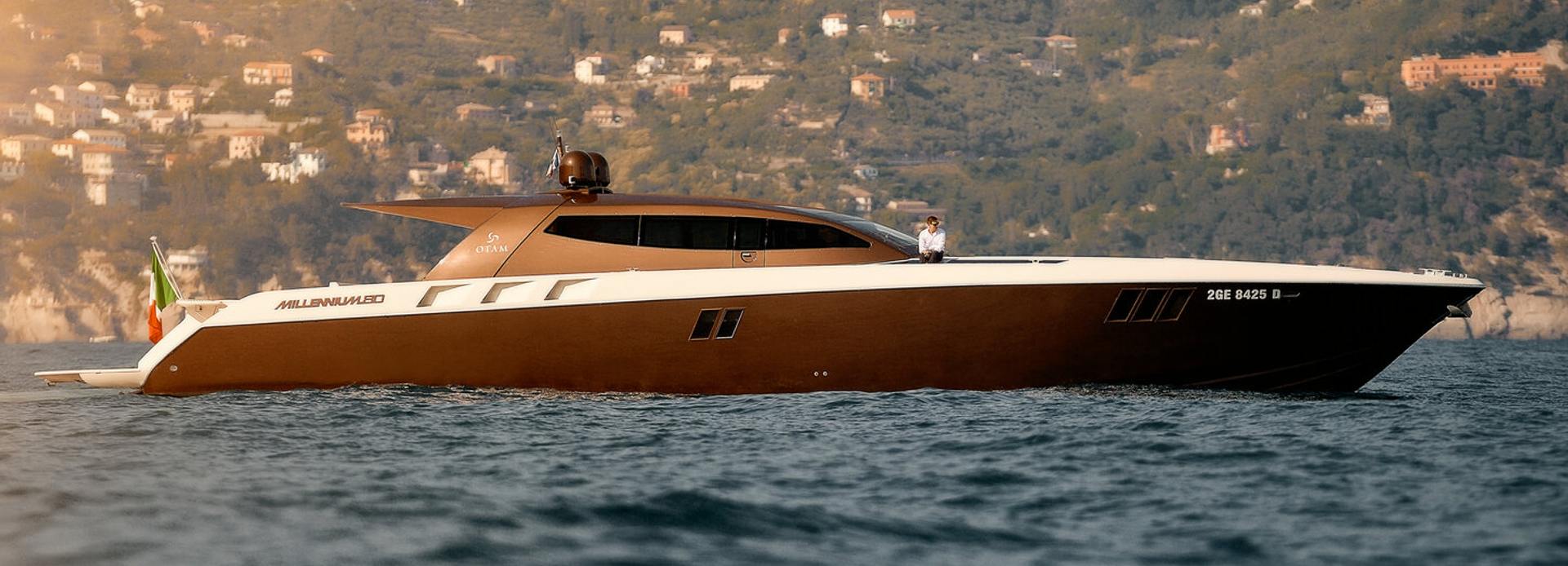 Tachion yacht, Otam