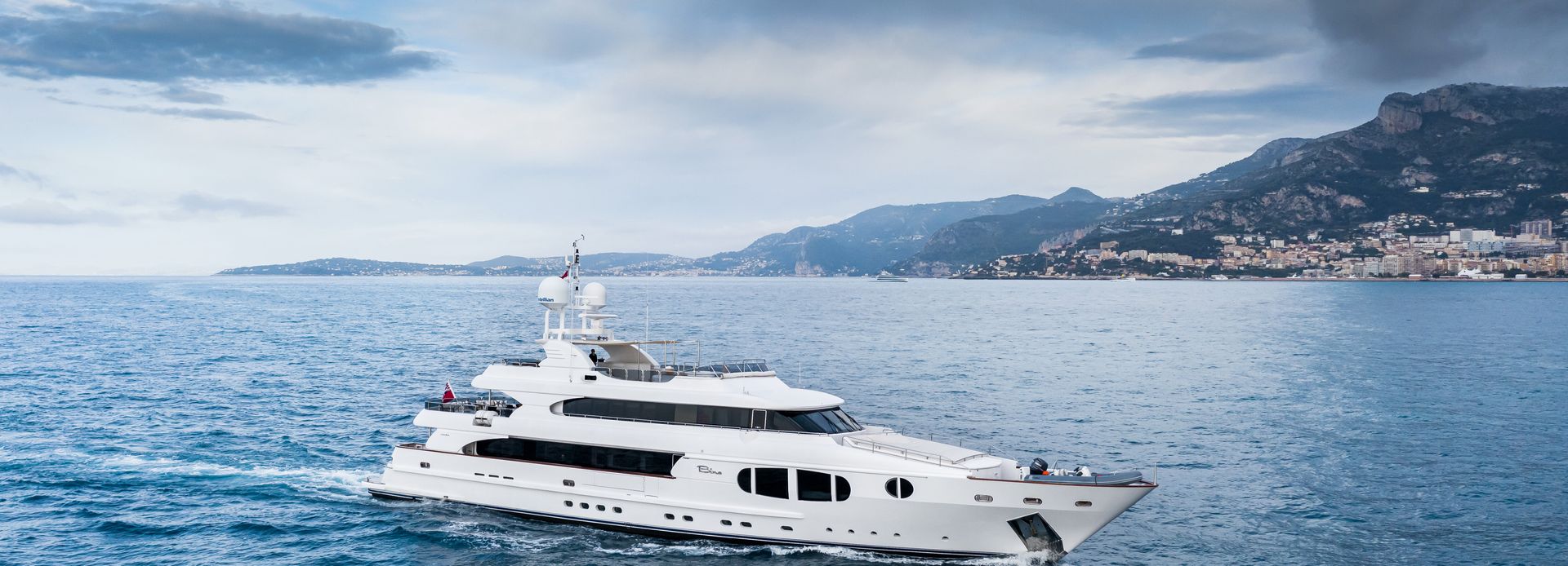 Bina yacht, Mondo Marine