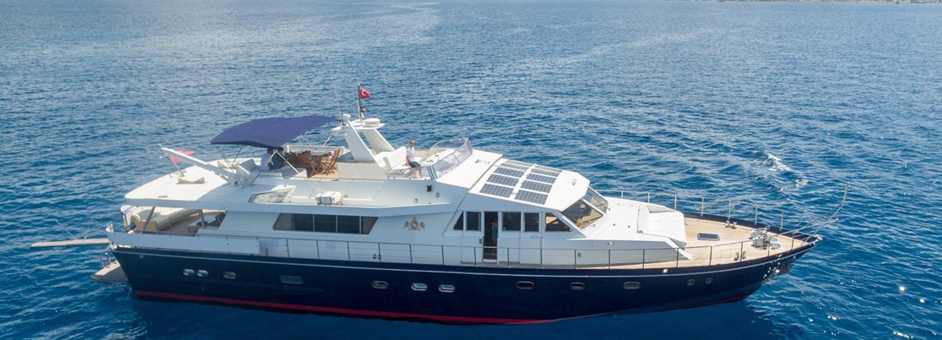 Enigma Blue yacht, Admiral Yachts