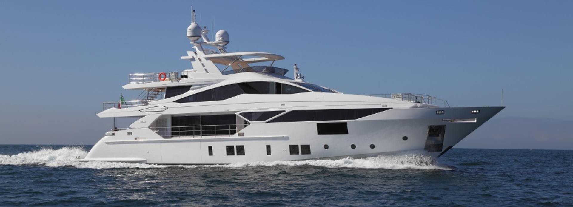 Charisma yacht, Benetti