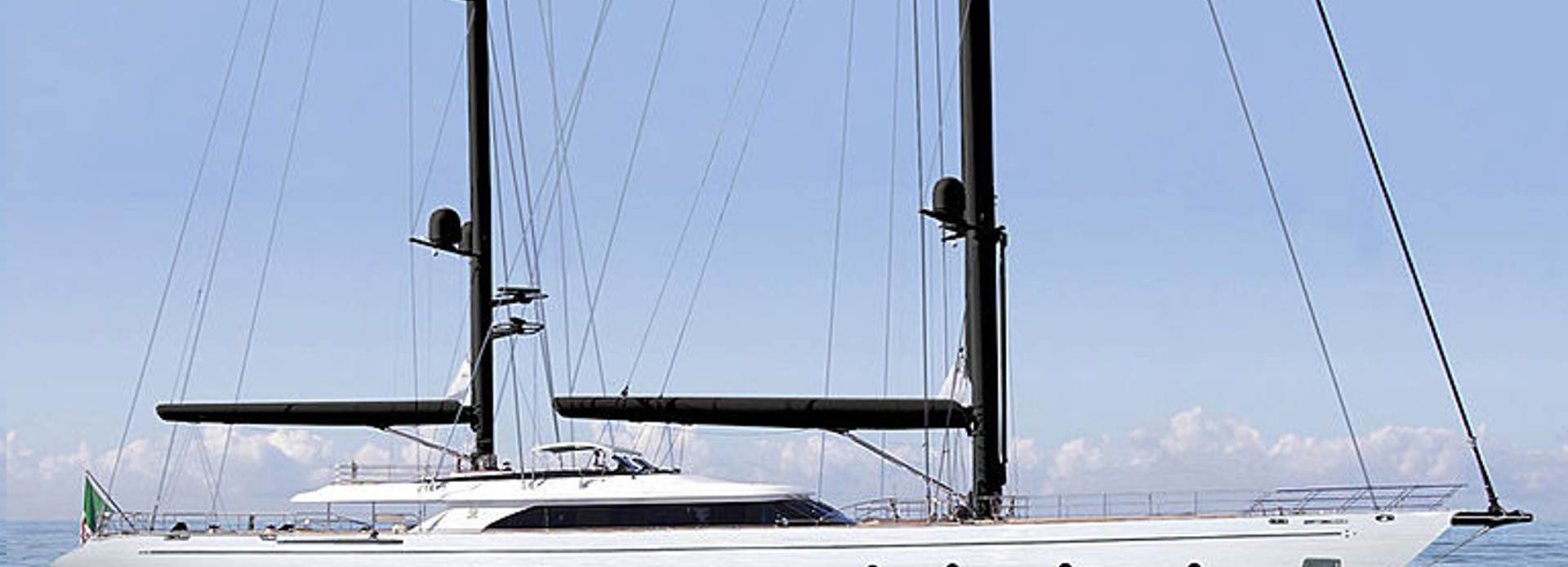 Katana yacht, Perini Navi