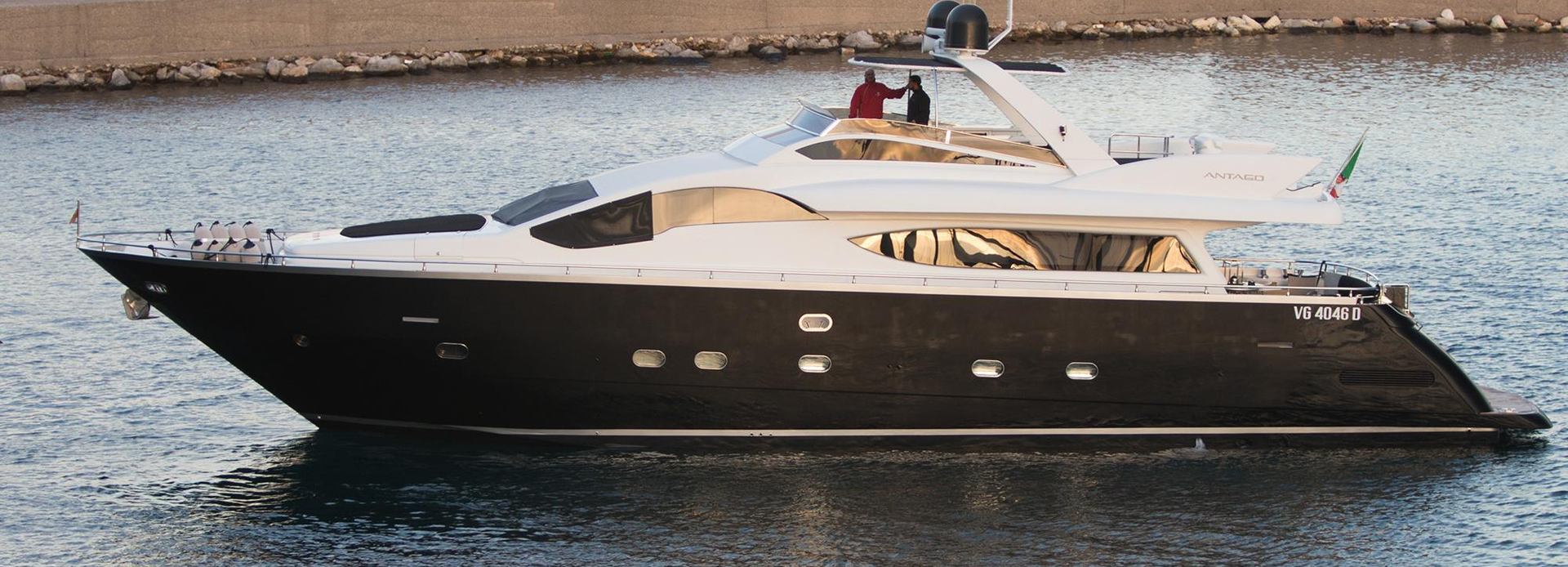 Seven Stars yacht, Antago Yachts