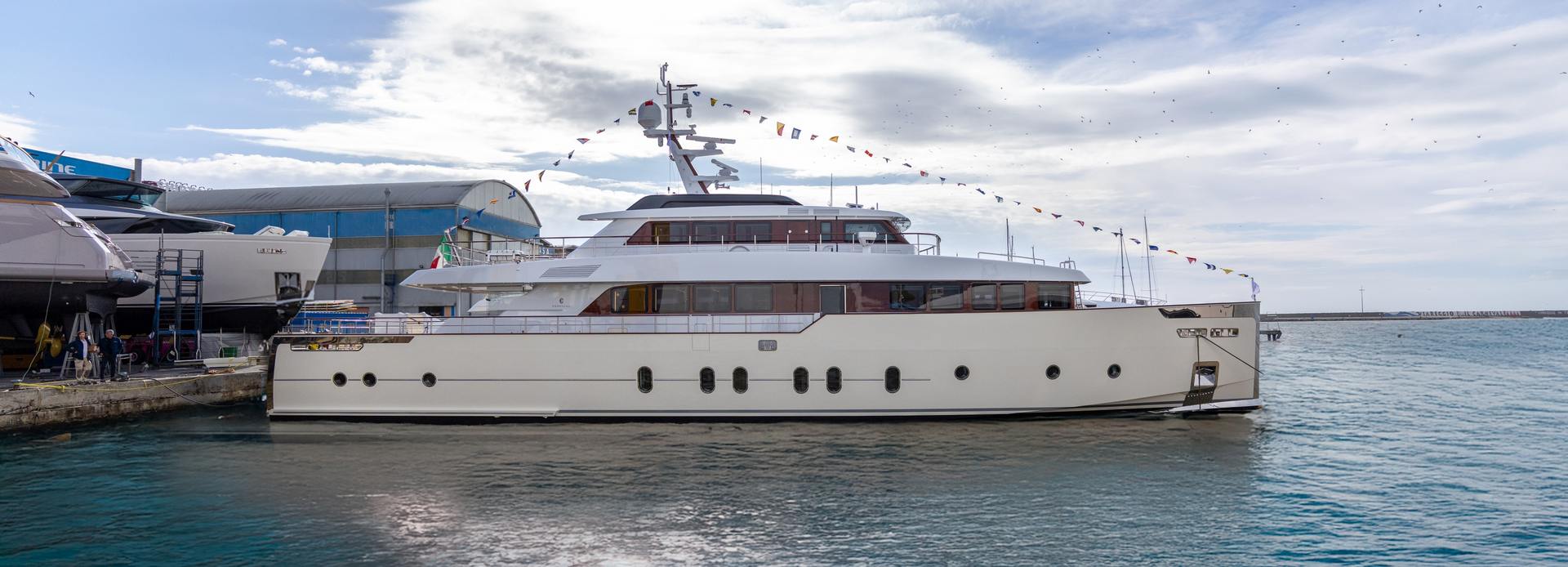 Pleiades yacht, Codecasa