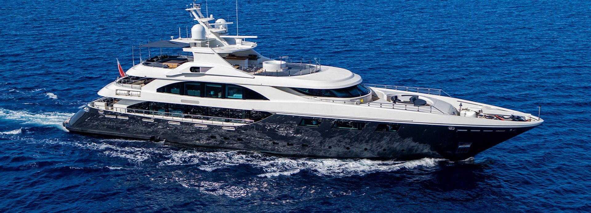 Zia yacht, Ortona Navi