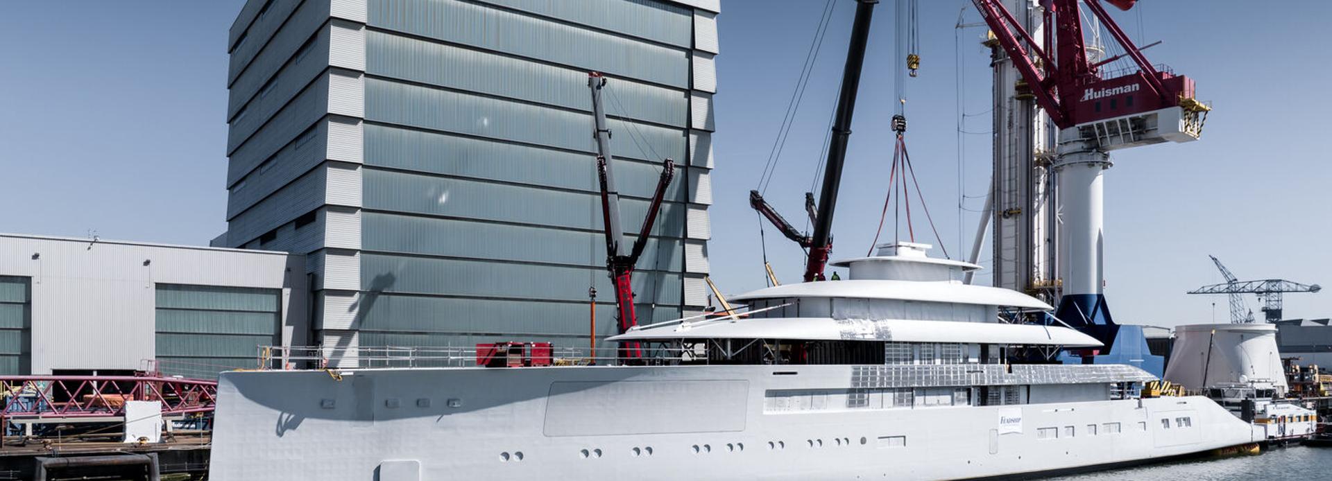 Feadship 824 yacht, Feadship