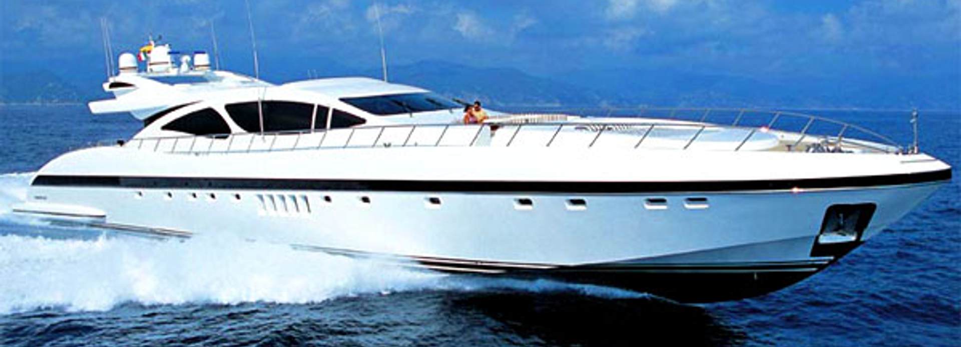 La Dolce Vita II yacht, Mangusta