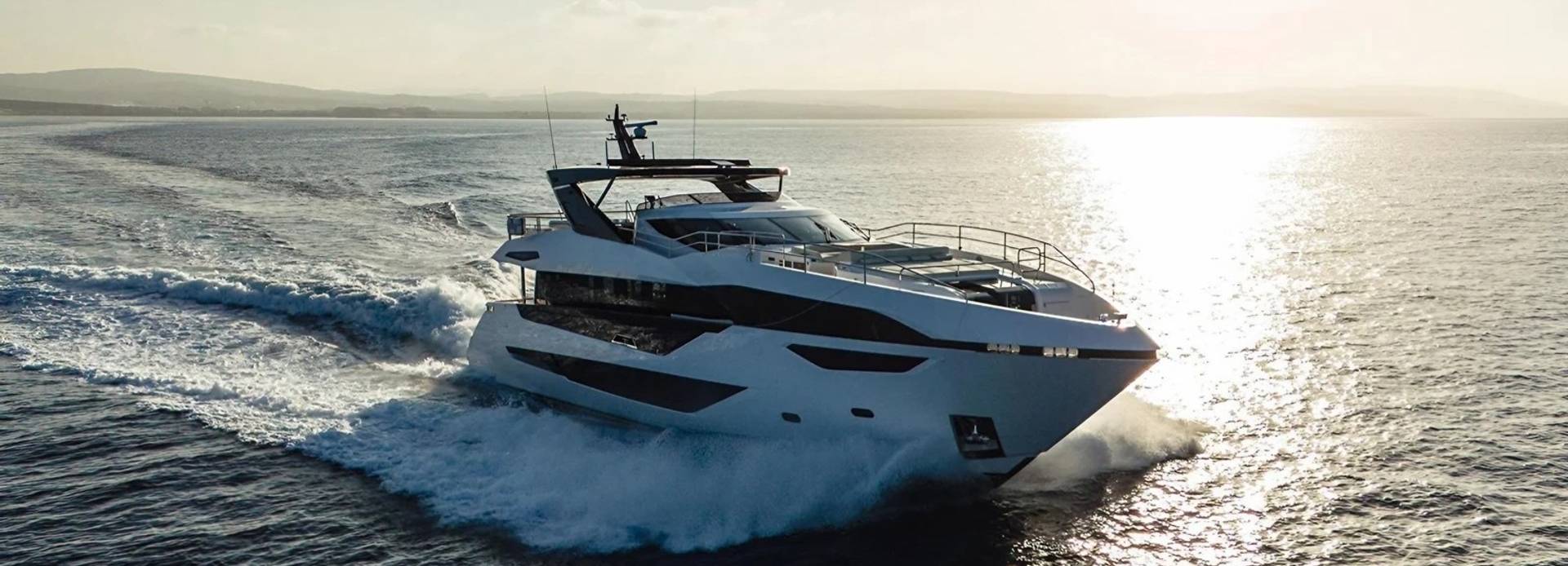 Contessa yacht, Sunseeker