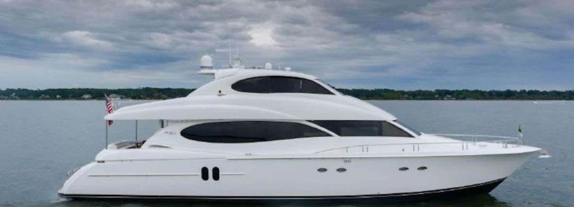 Eleonora yacht, Lazzara Yachts