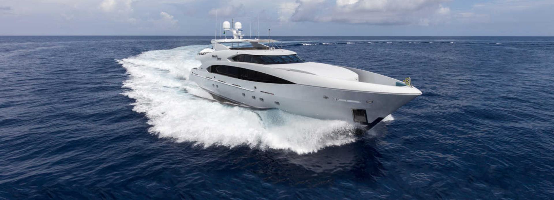 Finish Line yacht, Trinity Yachts