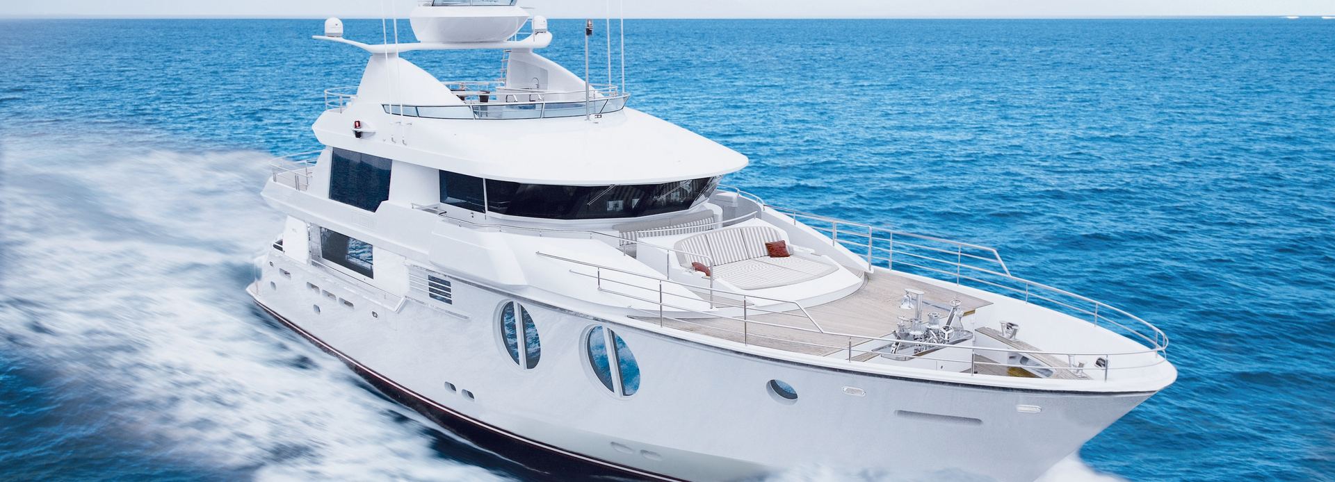 Richesse yacht, Horizon