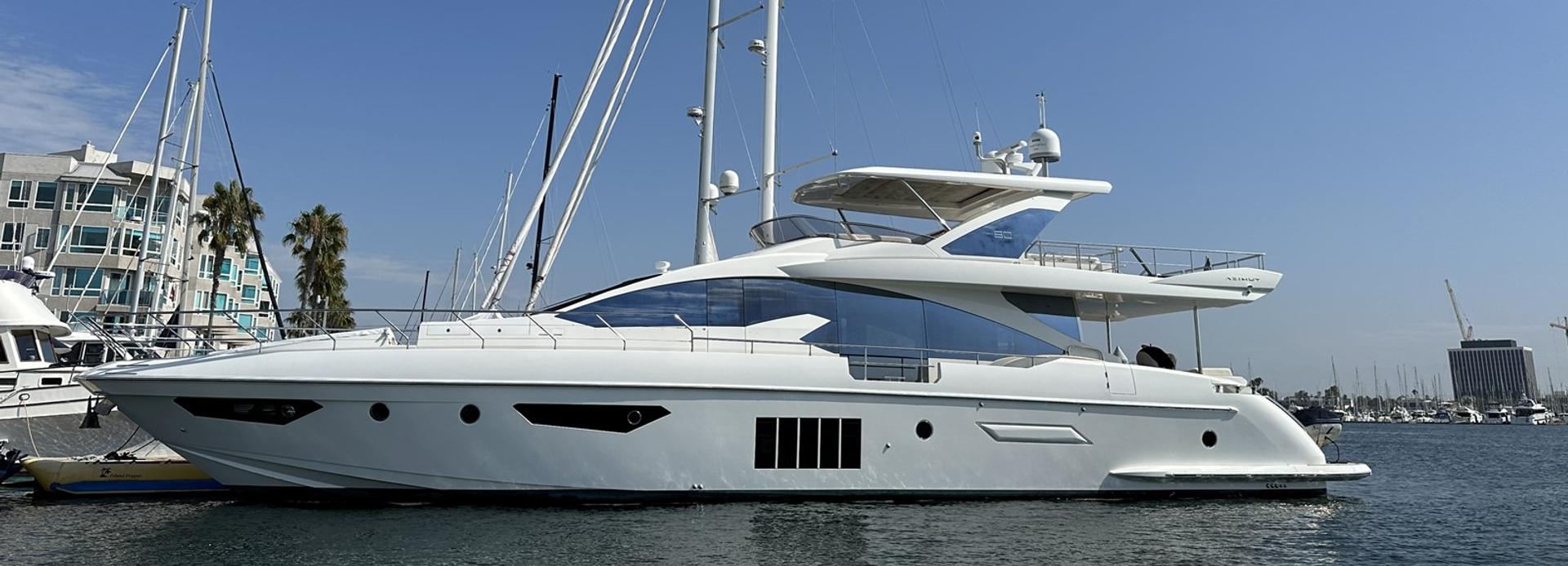 Sabi yacht, Azimut