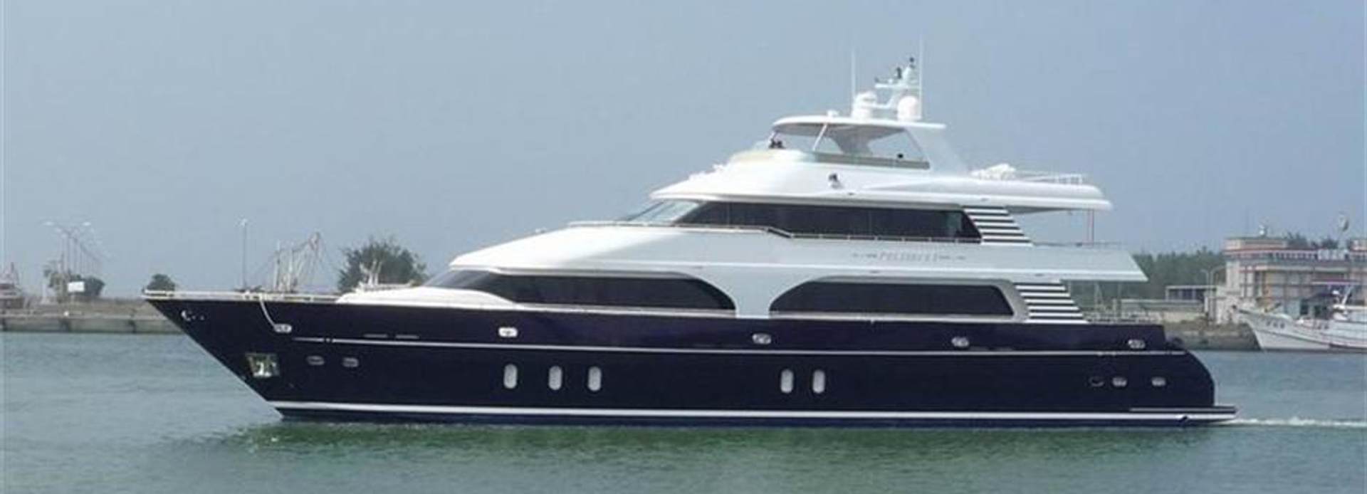 Zarina yacht, President