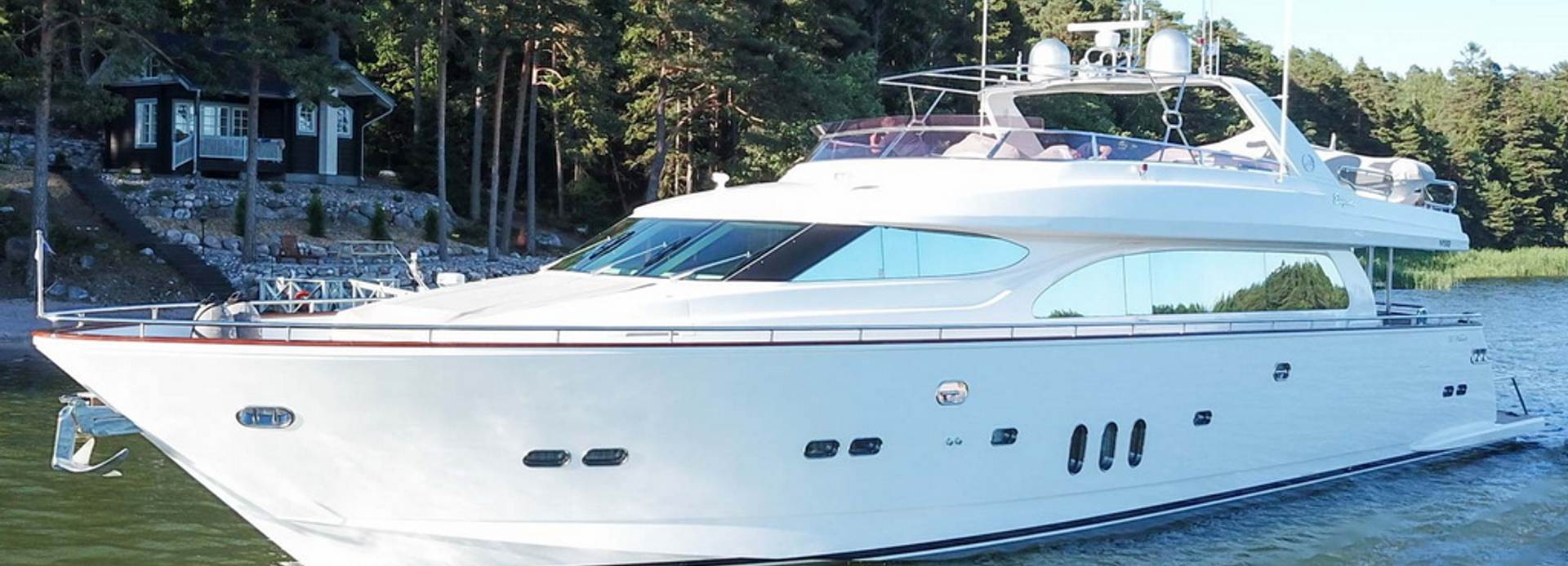 Joys yacht, Elegance