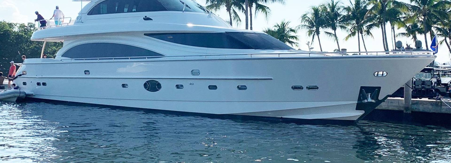 Tortuga yacht, Horizon