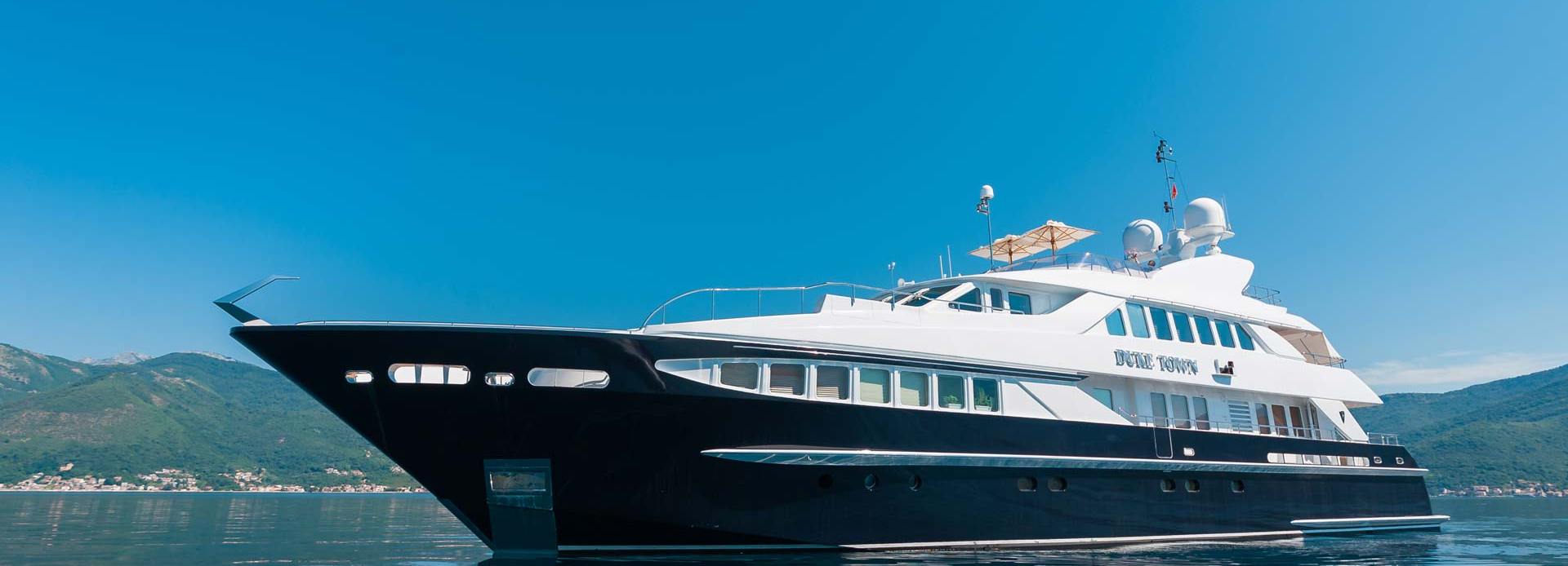 Duke Town yacht, Heesen