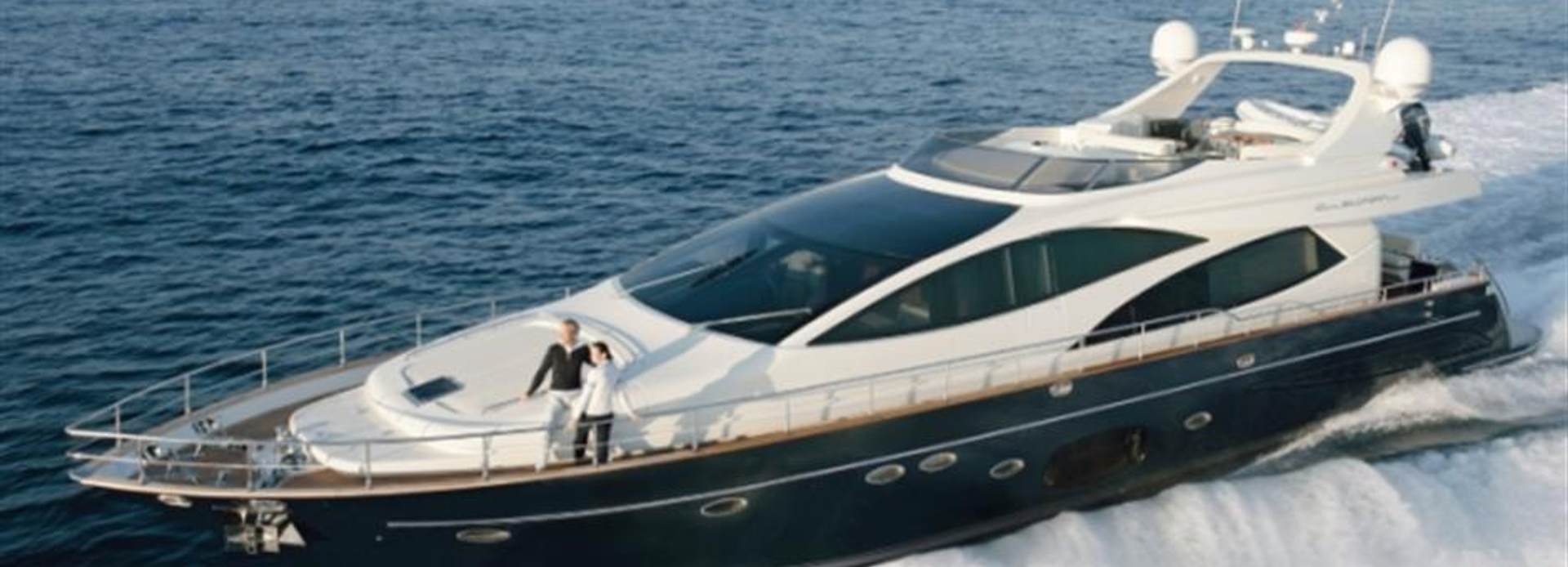 Wedge Three yacht, Riva